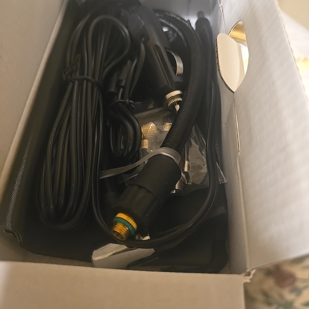 Portable Tire Inflator - Black - Picture 3 of 4